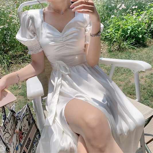 Elegant Amore Puff Sleeve Dress