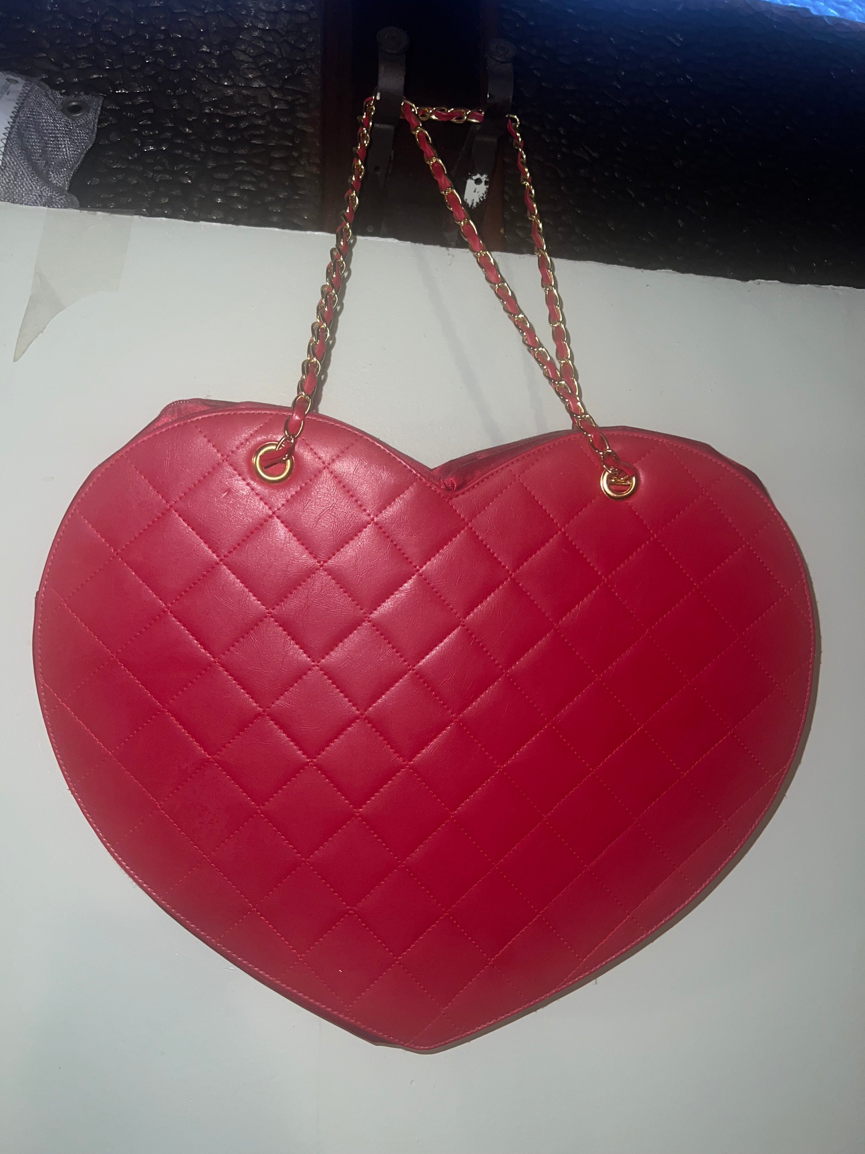 Cute Red Heart Bag (Pre-Owned)