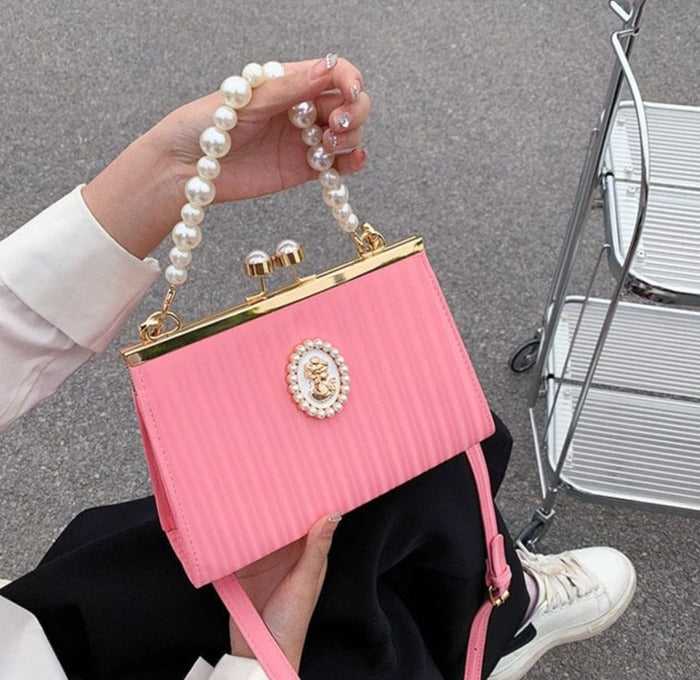 Sweet Pearl Clutch Bag