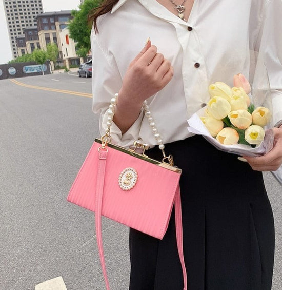 Sweet Pearl Clutch Bag