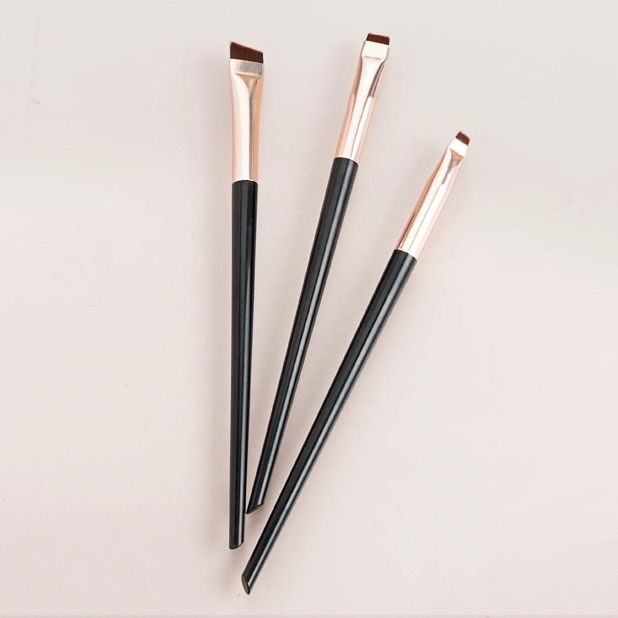 Layne Flat Thin Angle Makeup Brush Set