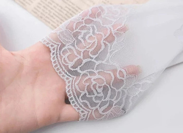 Nicole Lace Socks