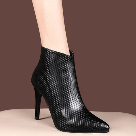 Luxury Leather Pointed Toe High Heels - AMOROUSDRESS