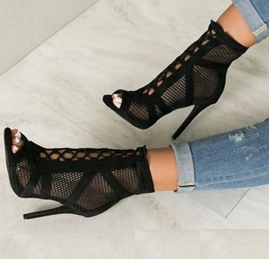 Enchantress Lace Up Peep Toe Heels - AMOROUSDRESS