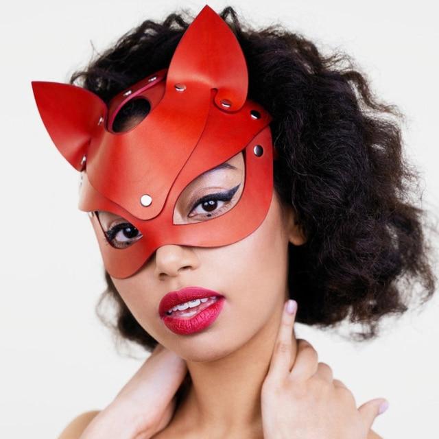 Fancy Red Leather Cosplay Mask - AMOROUSDRESS