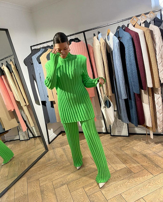 Ribbed Chic Tracksuit - AMOROUSDRESS